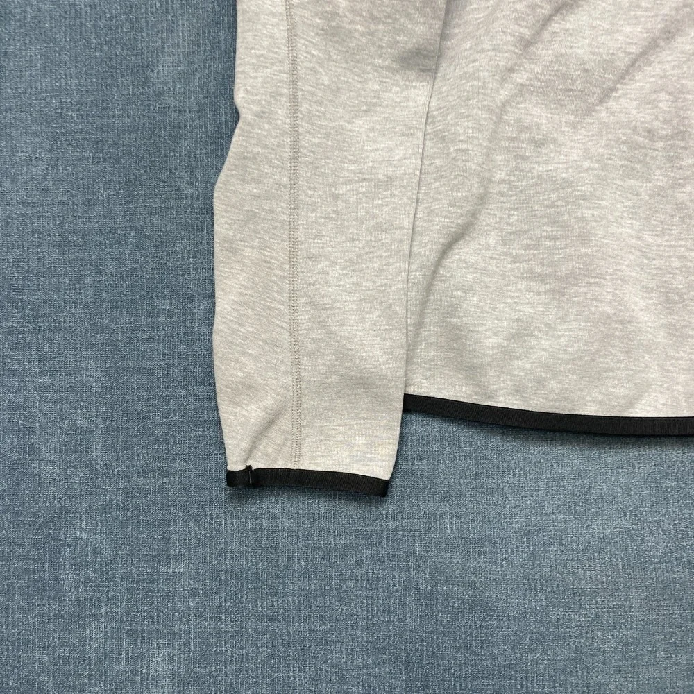 Nike Hoodie Mens Medium Gray Swoosh Logo Full Zip Raglan Sleeve Performance